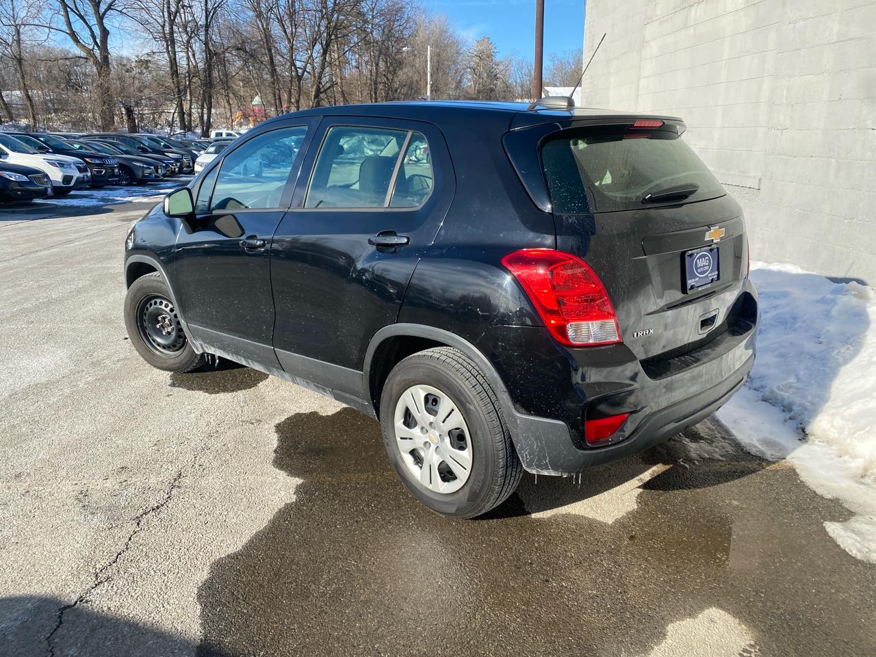 Chevrolet Trax LS FWD 2018
