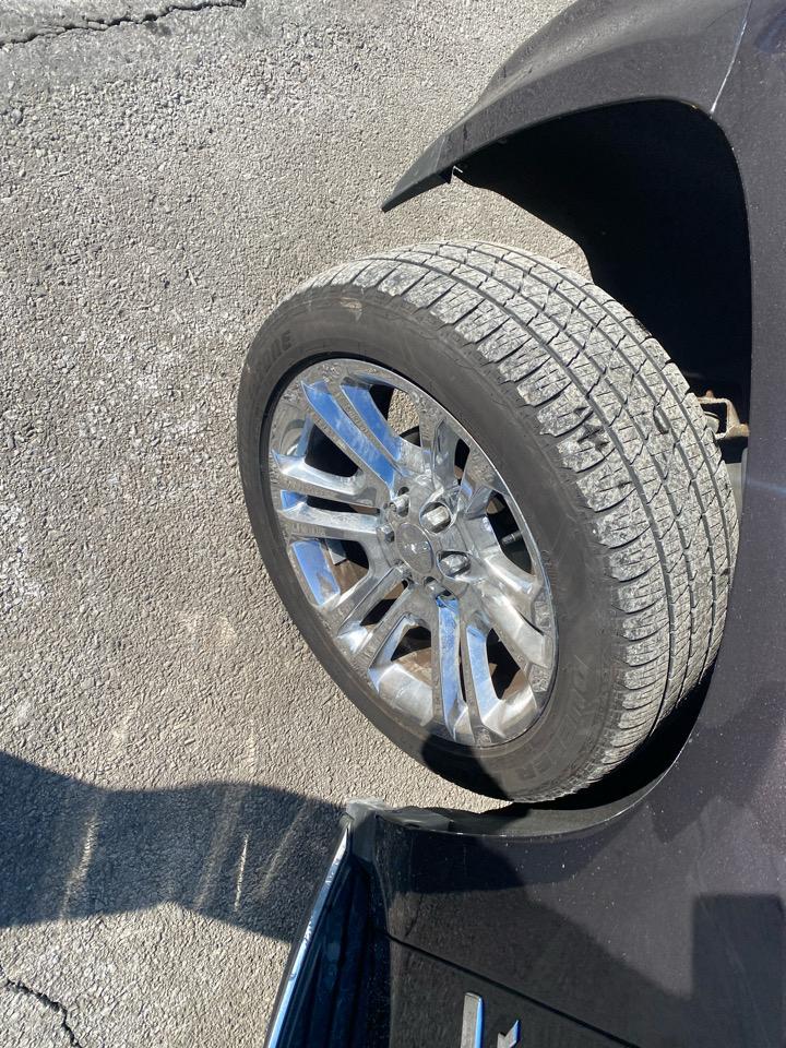 GMC Yukon XL SLT 4WD 2017