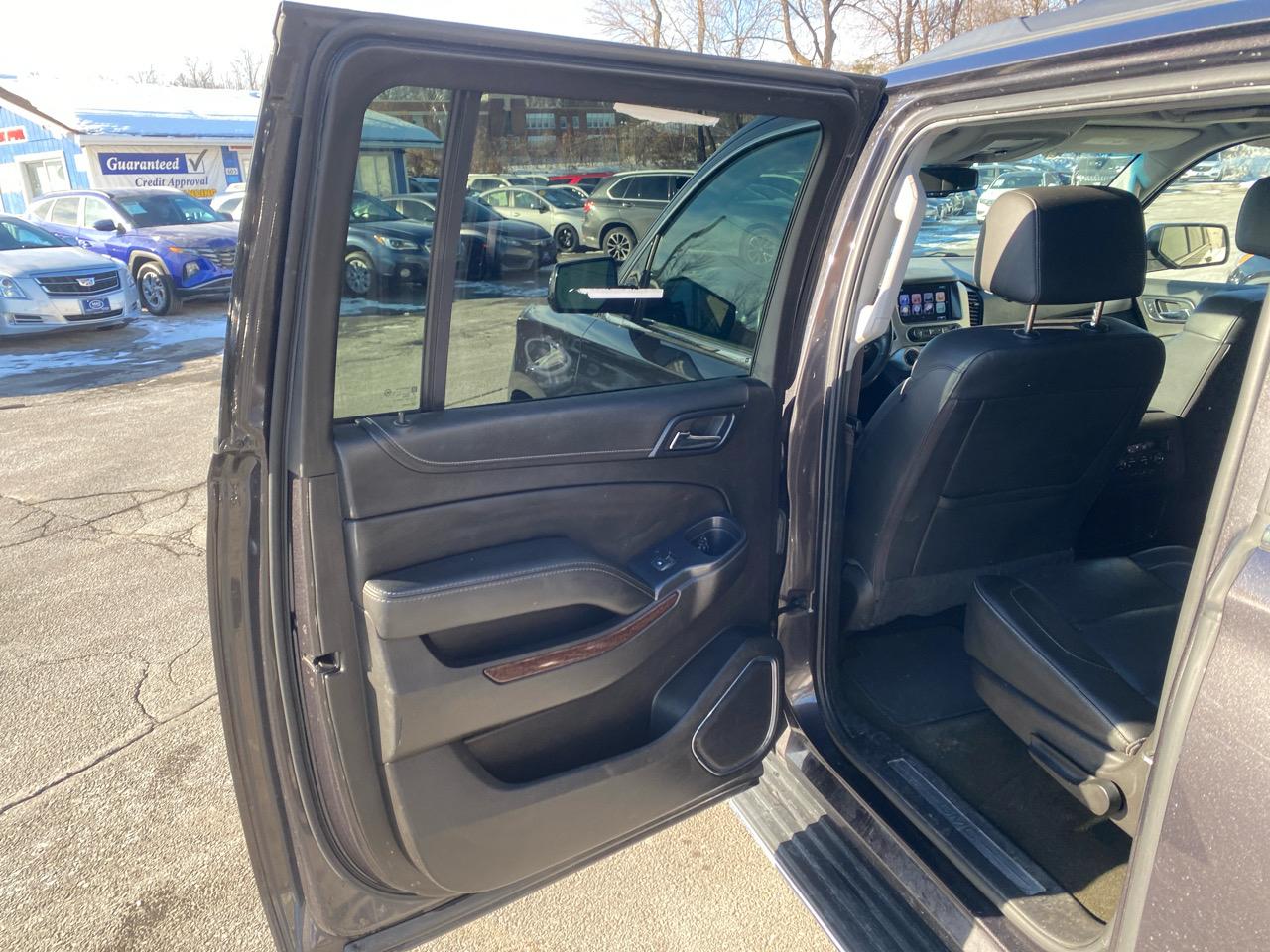 GMC Yukon XL SLT 4WD 2017