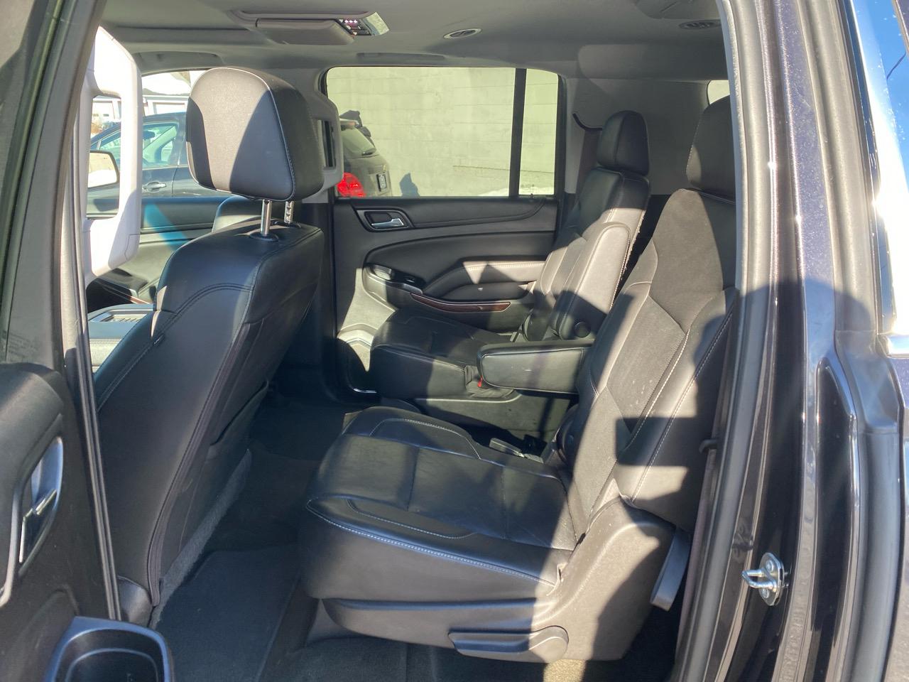 GMC Yukon XL SLT 4WD 2017