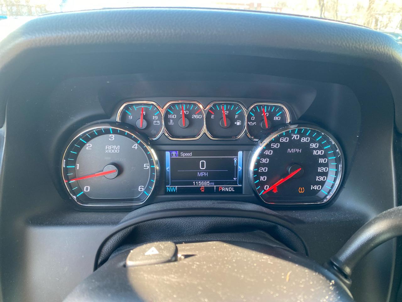 GMC Yukon XL SLT 4WD 2017