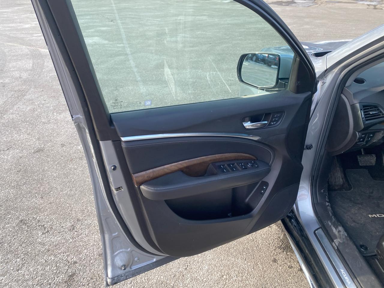 Acura MDX SH-AWD 9-Spd AT w/Tech Package 2020