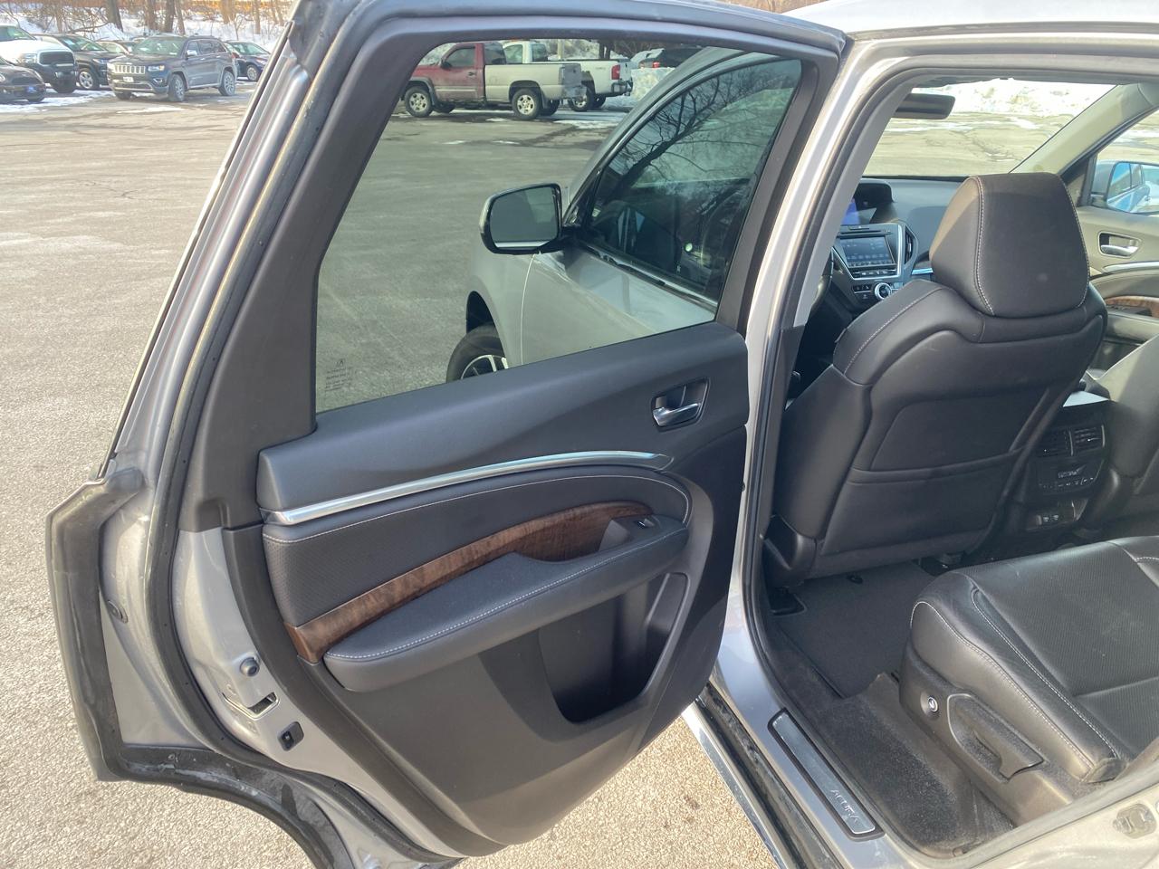 Acura MDX SH-AWD 9-Spd AT w/Tech Package 2020