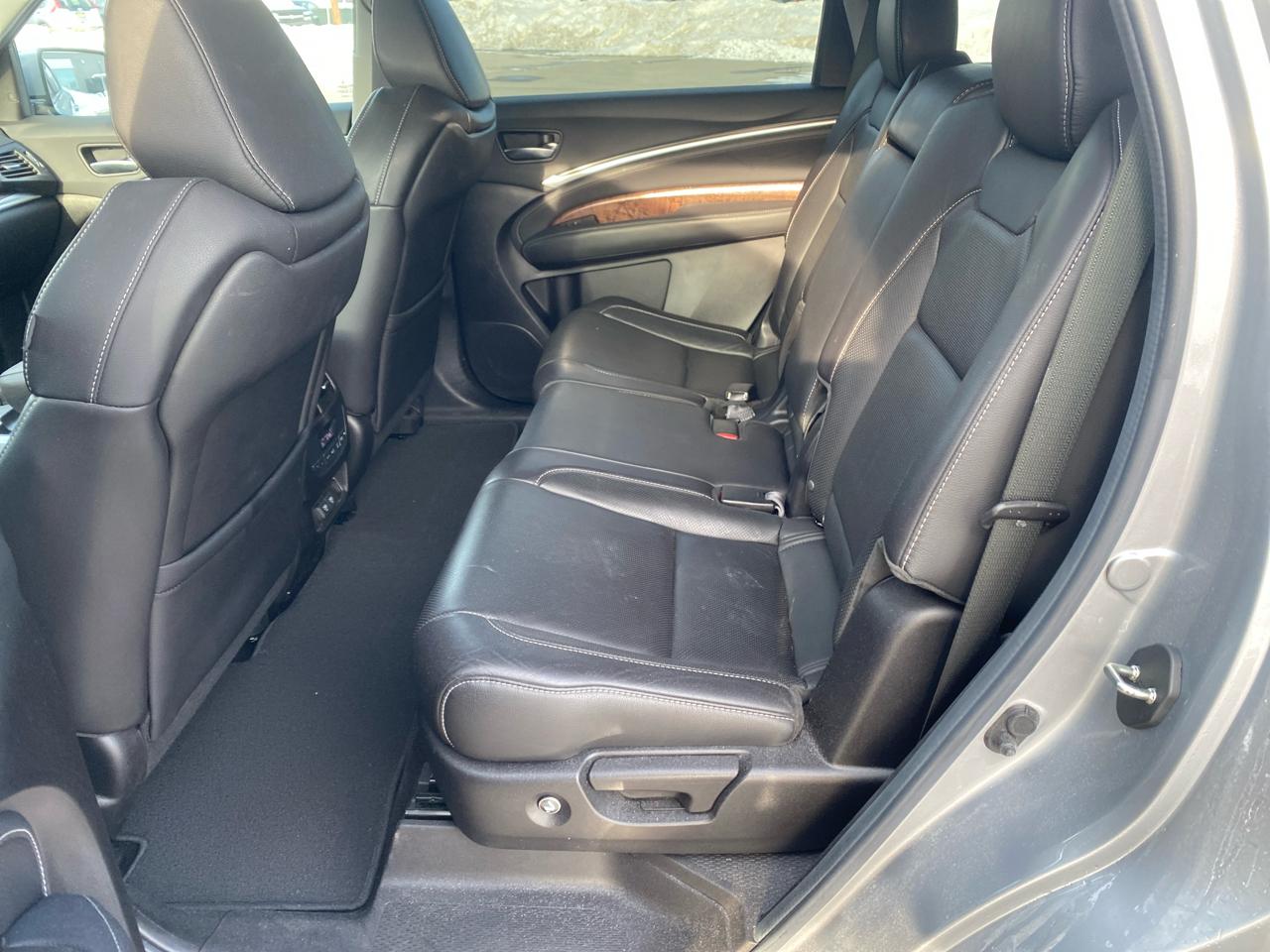 Acura MDX SH-AWD 9-Spd AT w/Tech Package 2020