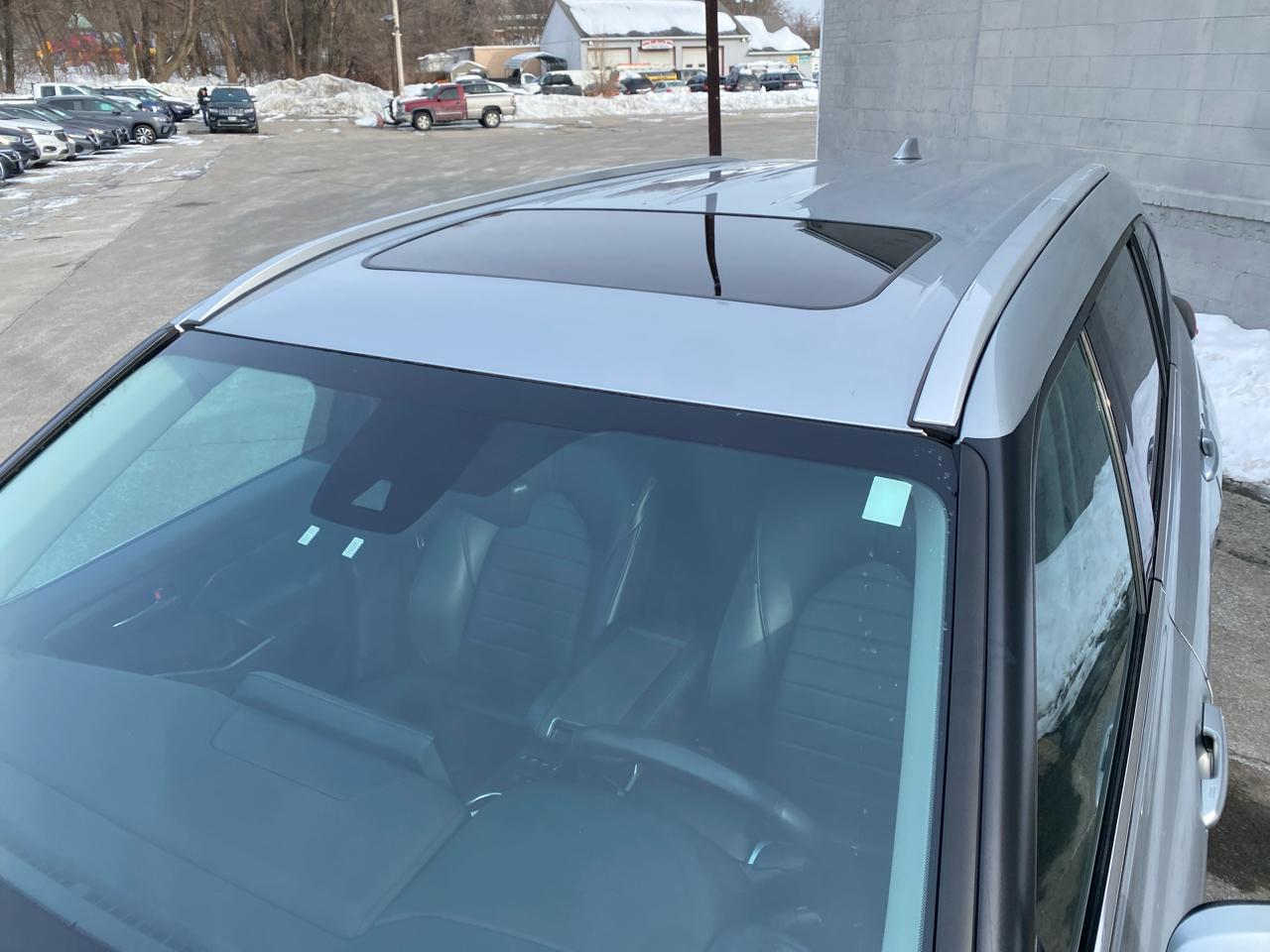 Toyota Highlander XLE AWD V6 2022