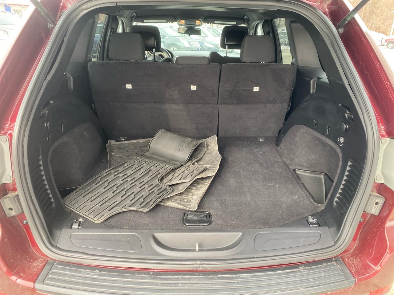 Jeep Grand Cherokee Laredo 4WD 2016