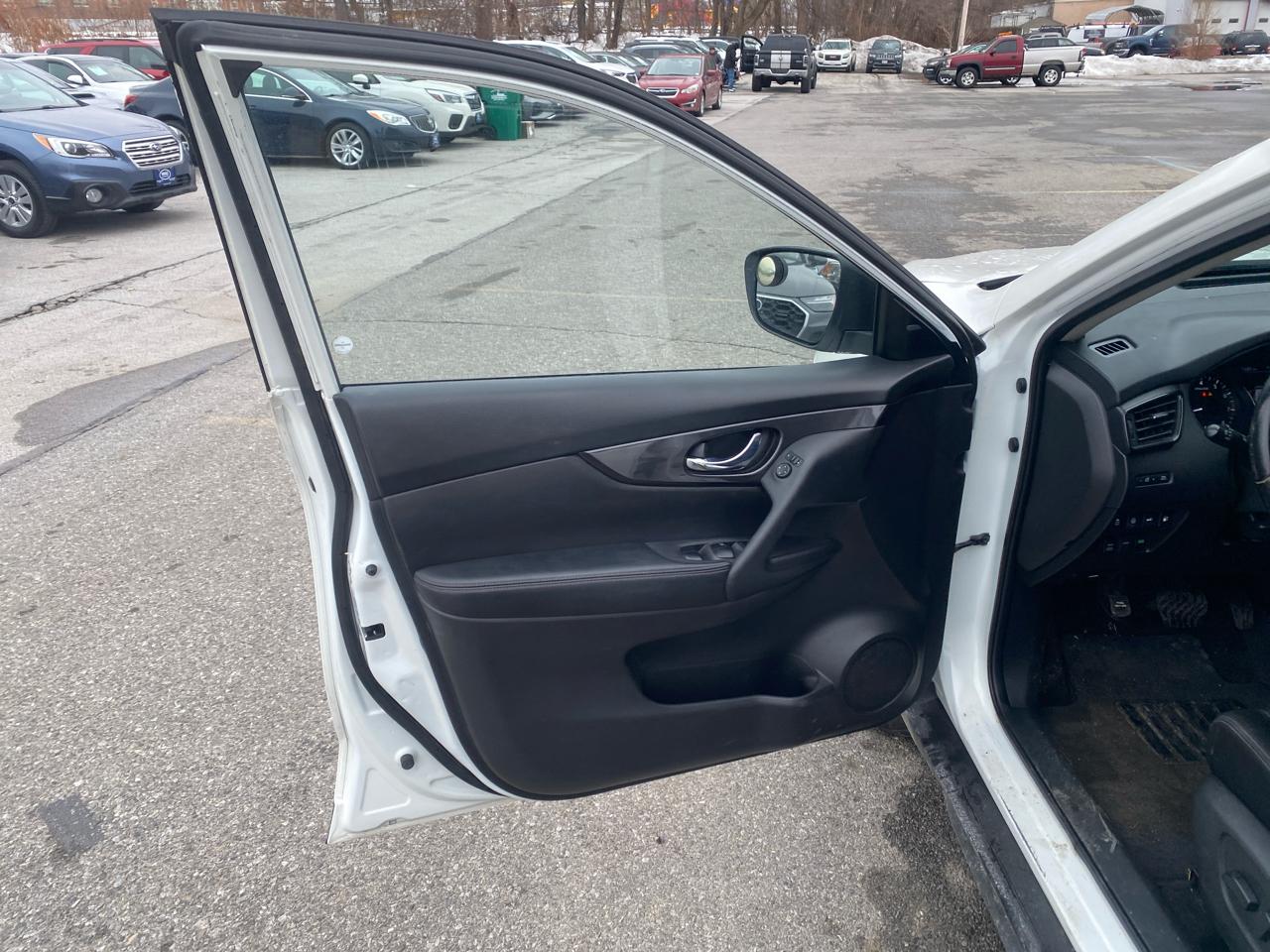 Nissan Rogue S AWD 2020