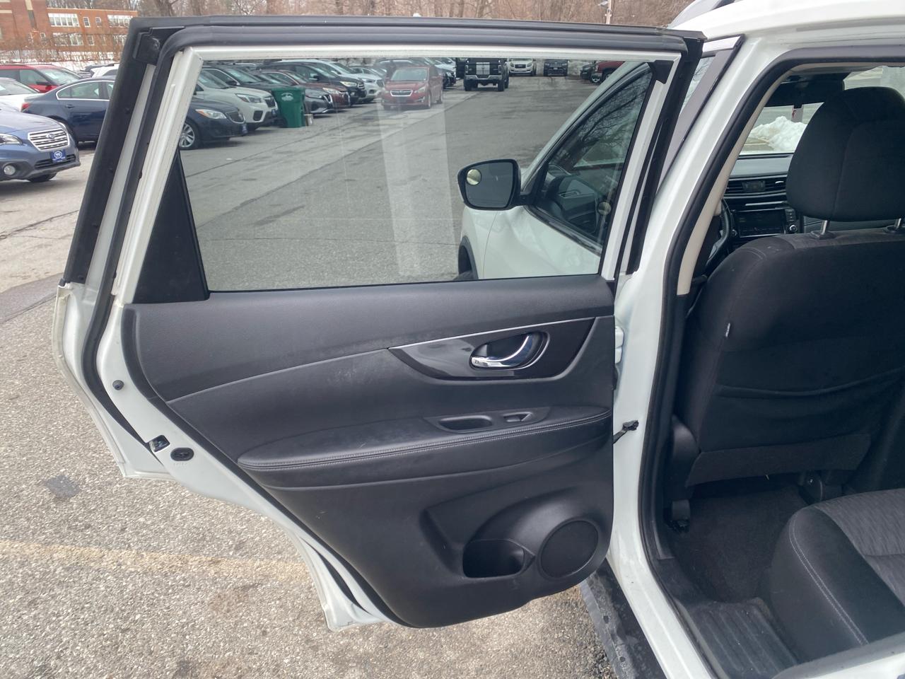 Nissan Rogue S AWD 2020