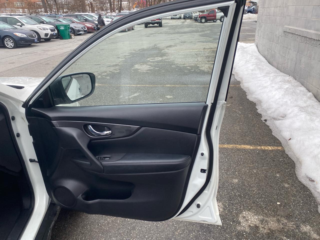 Nissan Rogue S AWD 2020