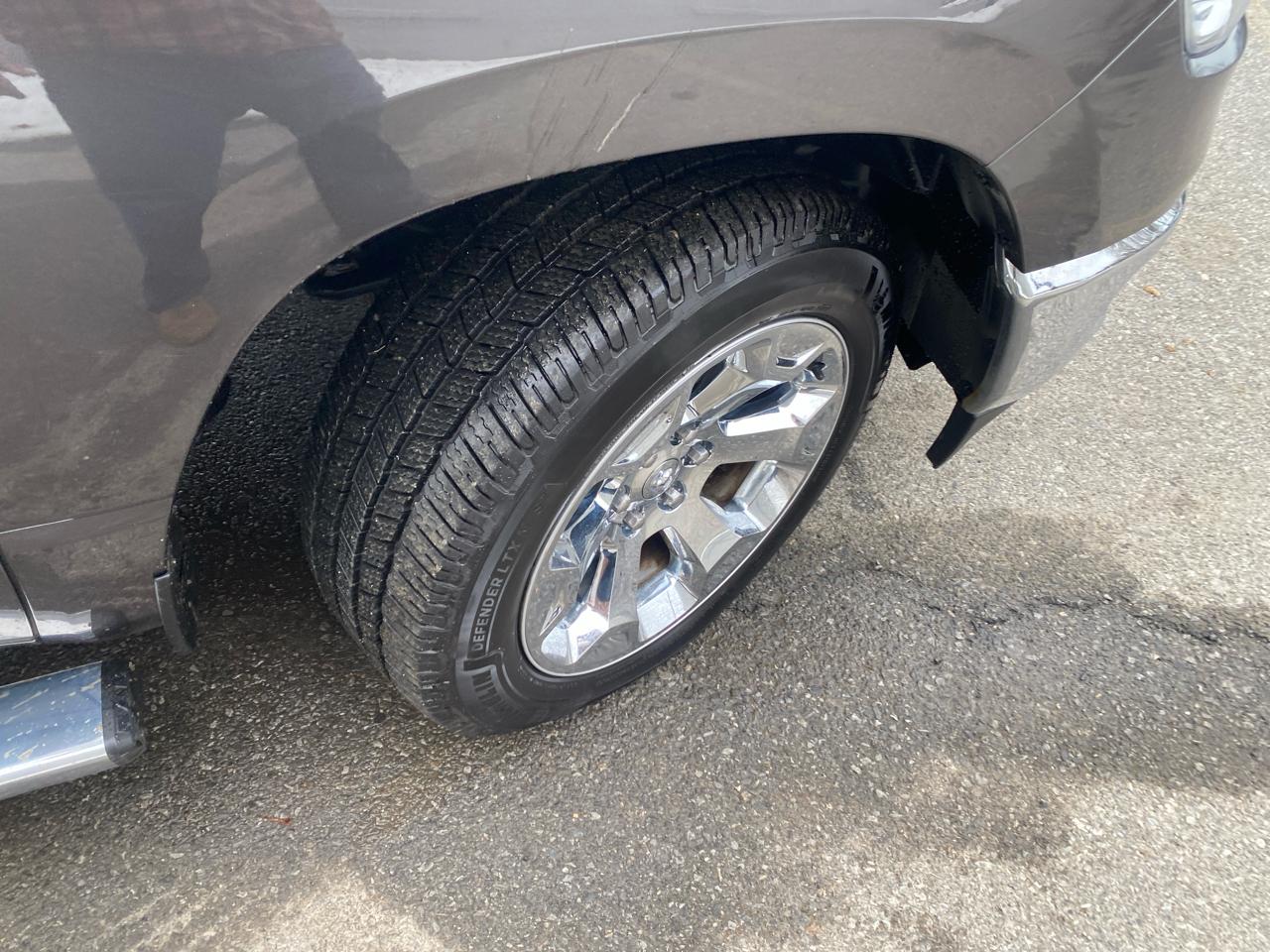 RAM 1500 Big Horn Crew Cab SWB 4WD 2019