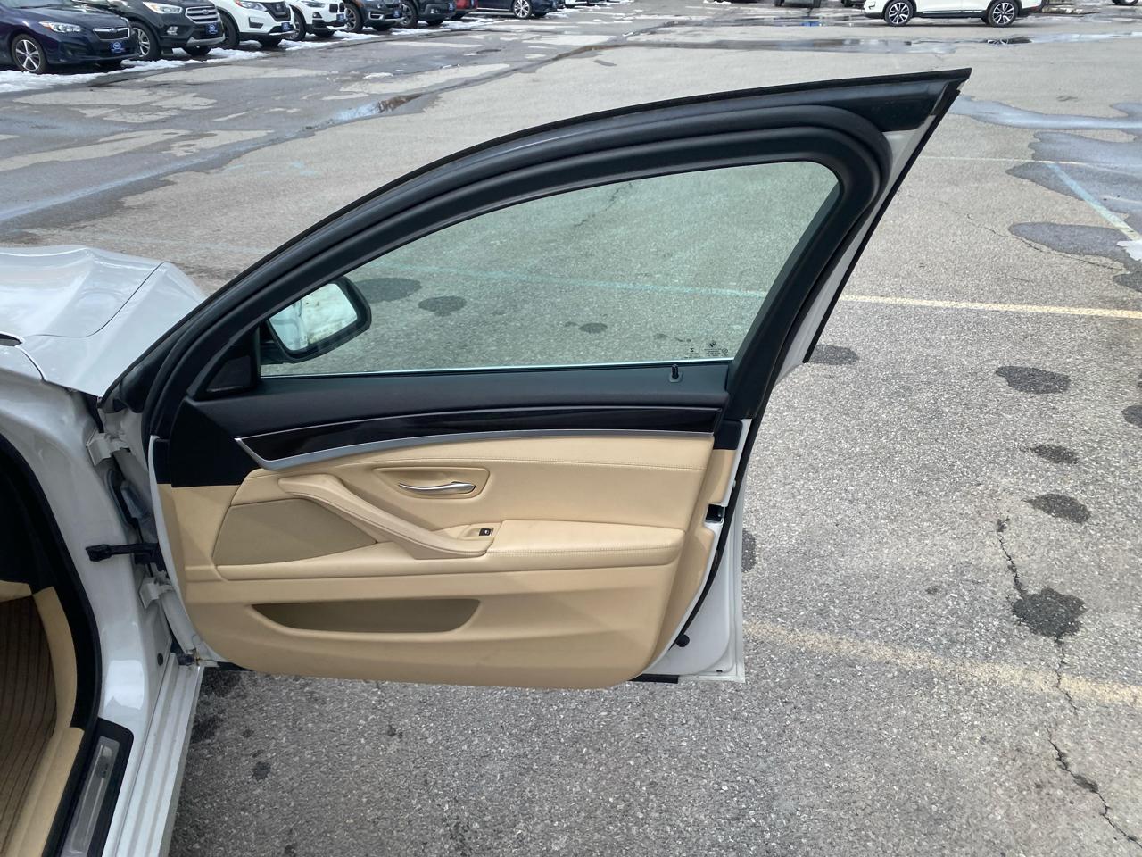 BMW 5-Series 535i xDrive 2014