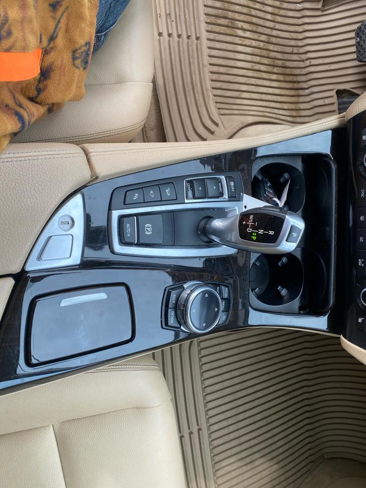 BMW 5-Series 535i xDrive 2014