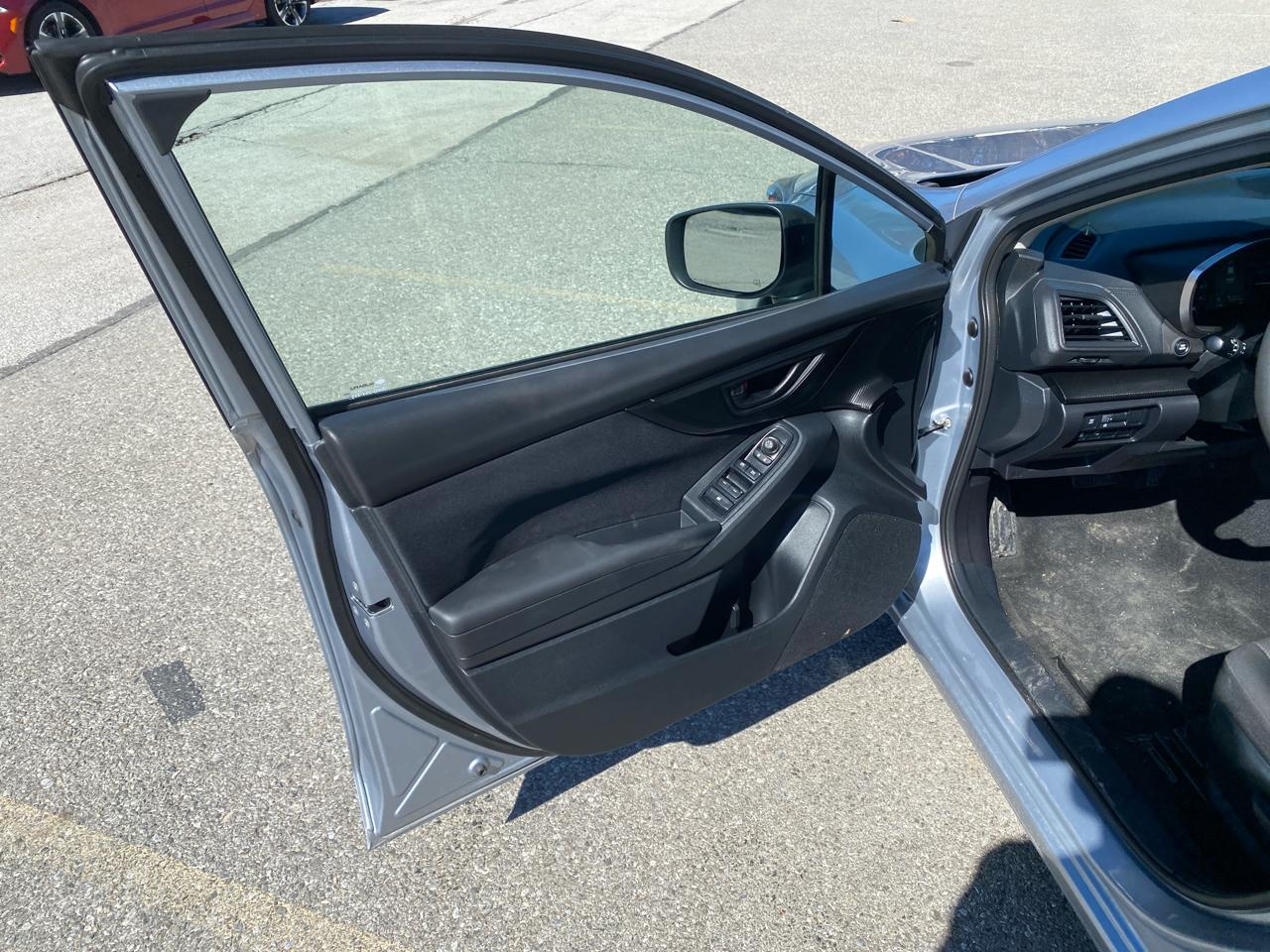 Subaru Impreza 2.0i Premium CVT 5-Door 2019