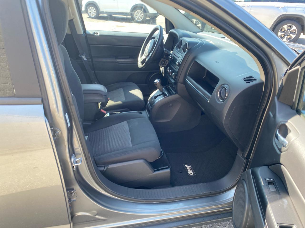 Jeep Compass Sport 4WD 2011