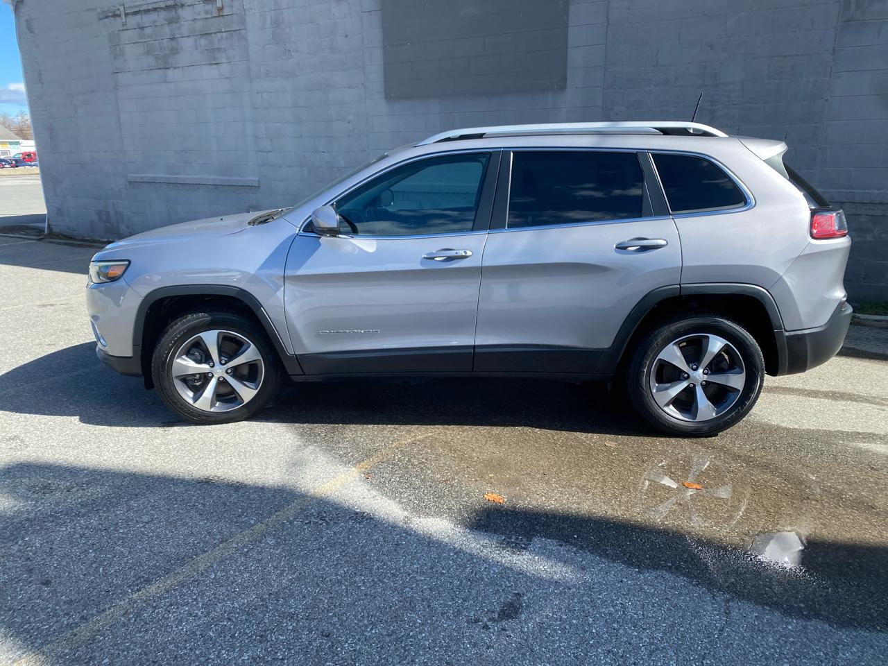 Jeep Cherokee Limited 4WD 2020