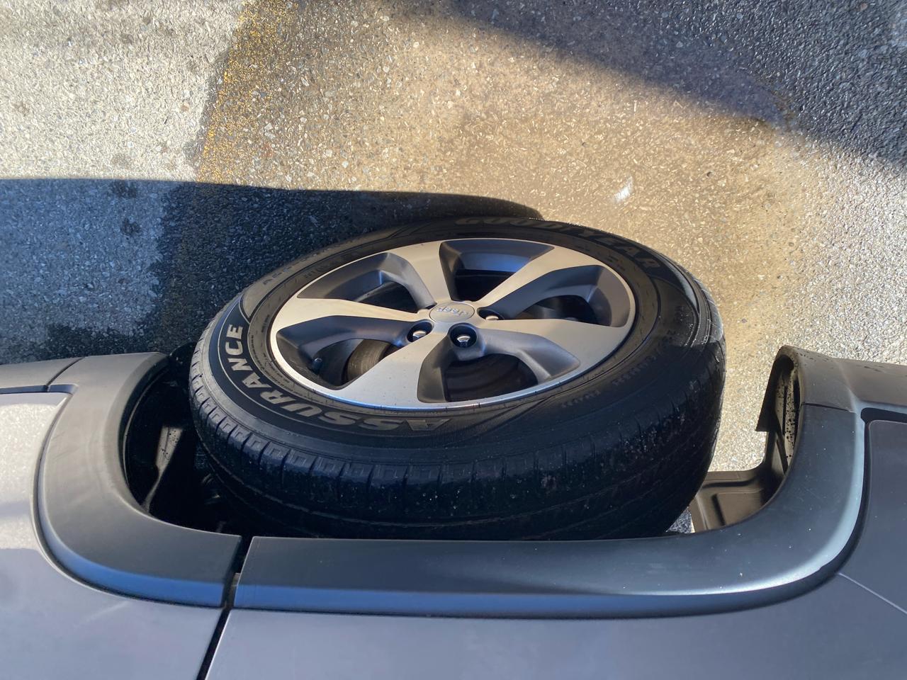 Jeep Cherokee Limited 4WD 2020