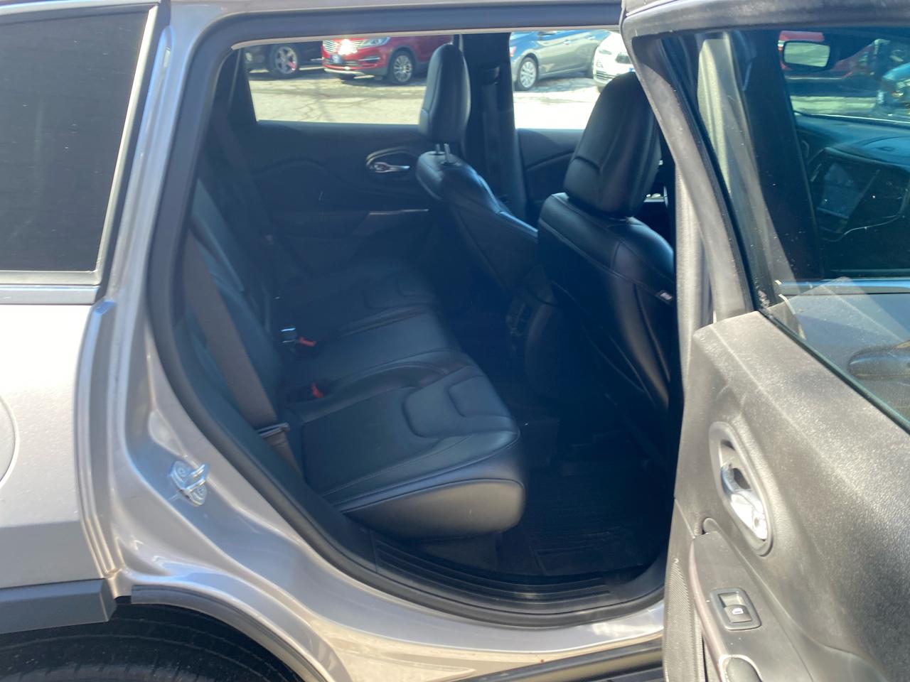 Jeep Cherokee Limited 4WD 2020