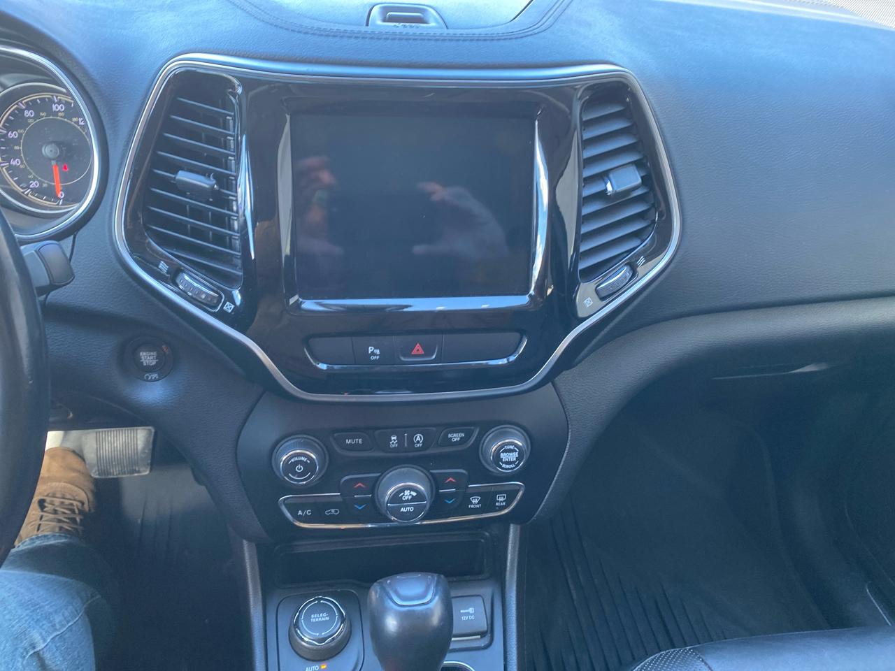 Jeep Cherokee Limited 4WD 2020