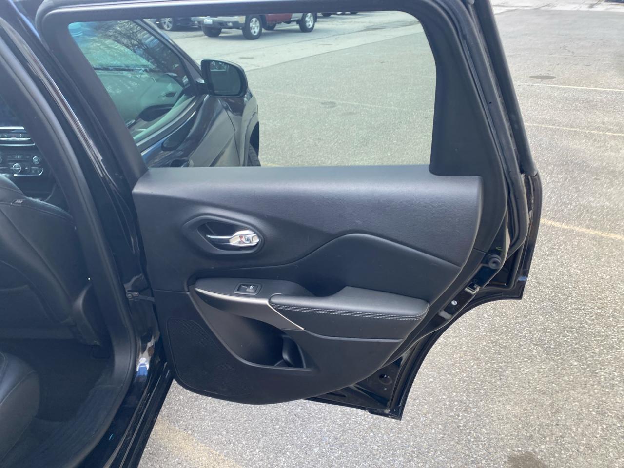 Jeep Cherokee Limited 4WD 2020