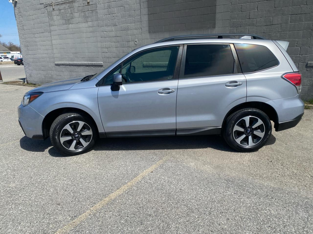 Subaru Forester 2.5i Premium PZEV CVT 2018