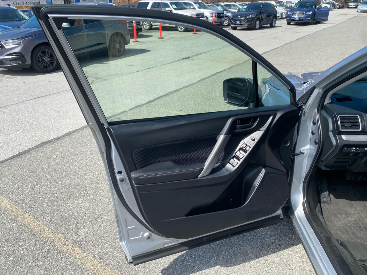 Subaru Forester 2.5i Premium PZEV CVT 2018