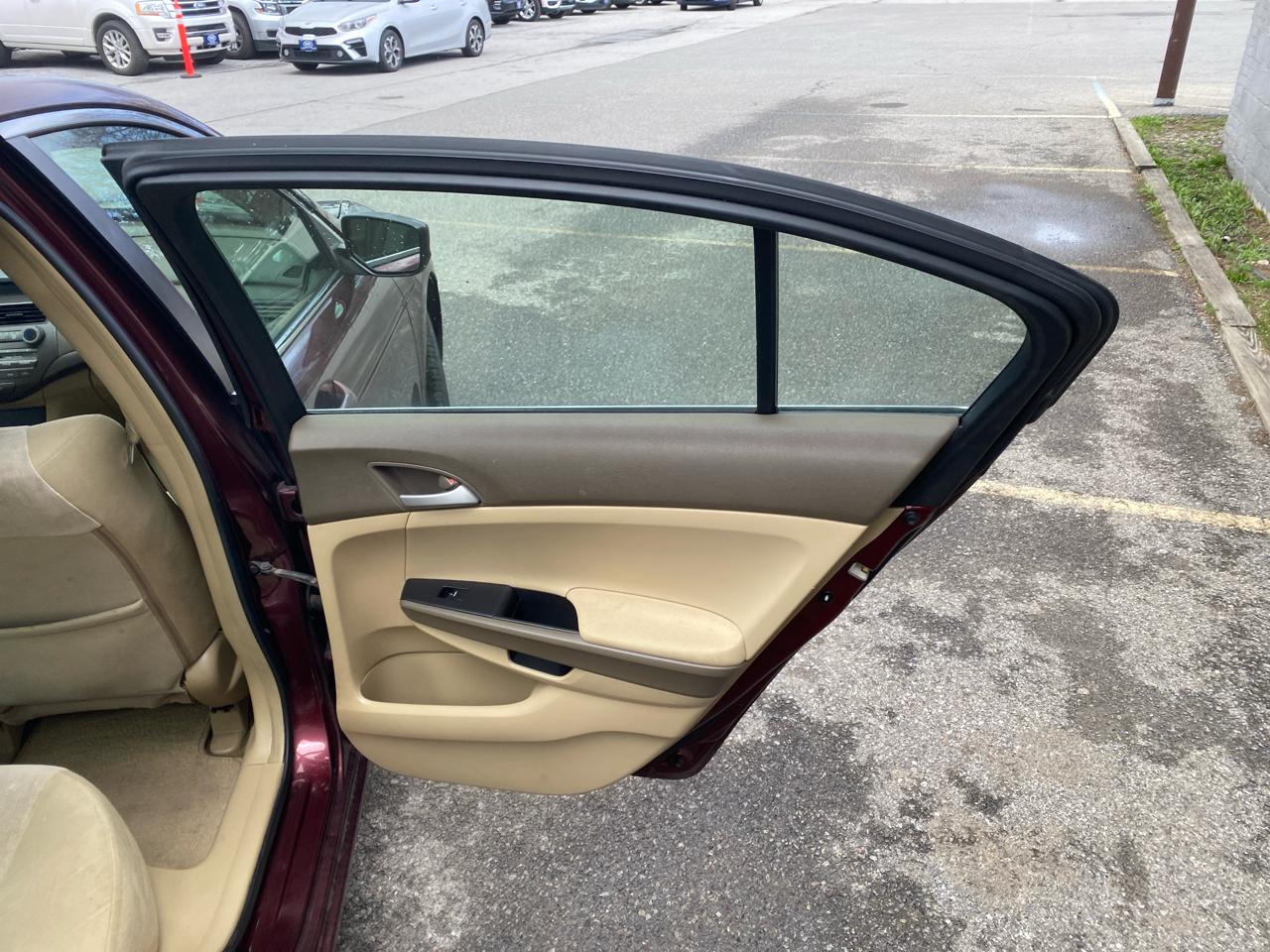 Honda Accord LX-P Sedan AT 2009