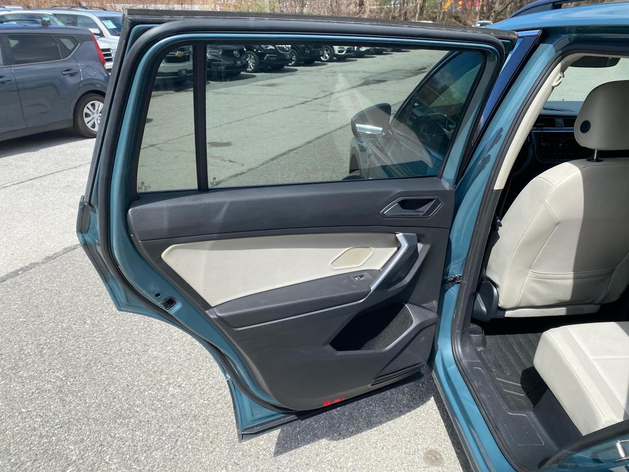 Volkswagen Tiguan 2.0T SE 4MOTION 2021