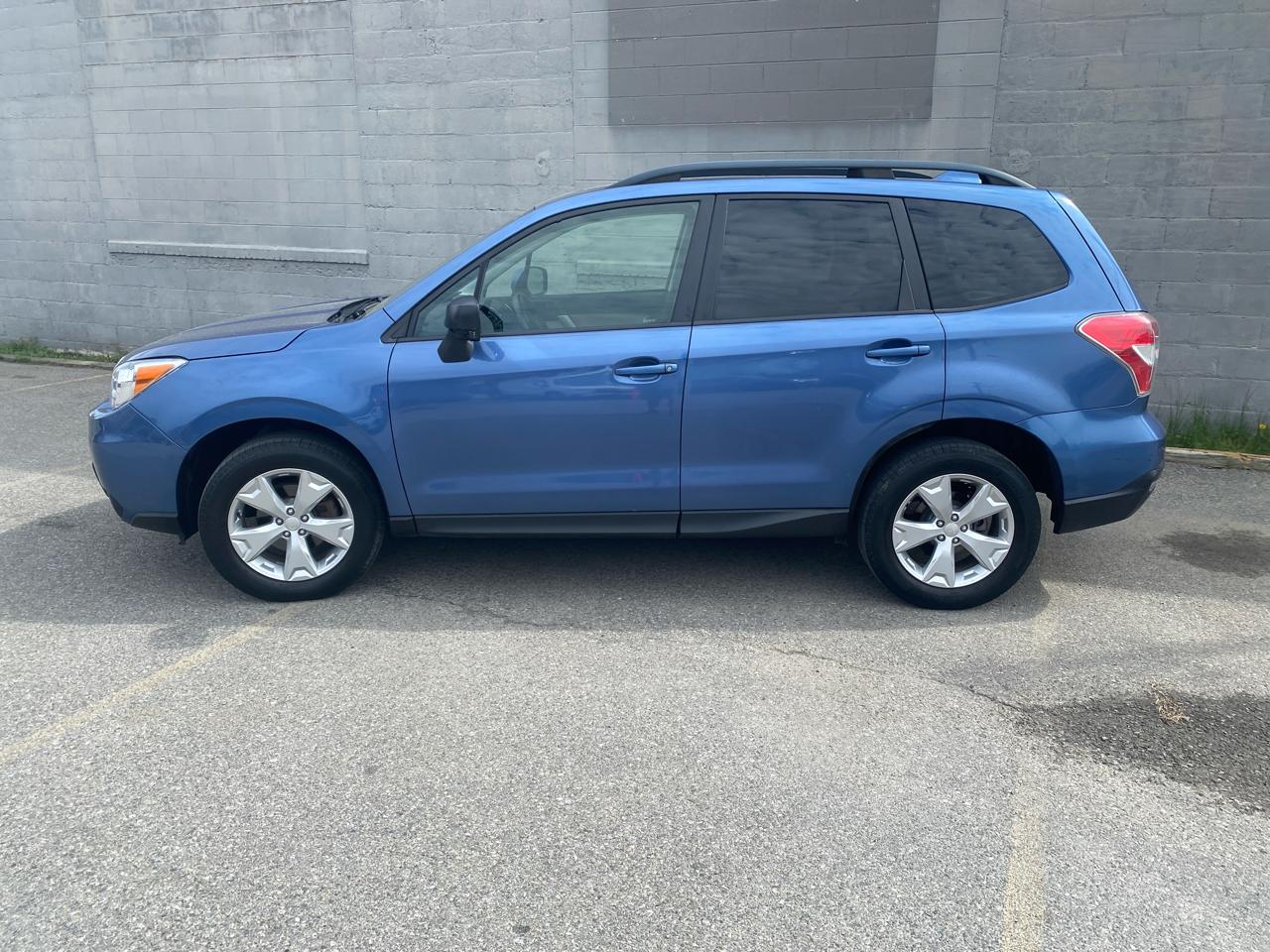 Subaru Forester 2.5i Premium PZEV CVT 2016