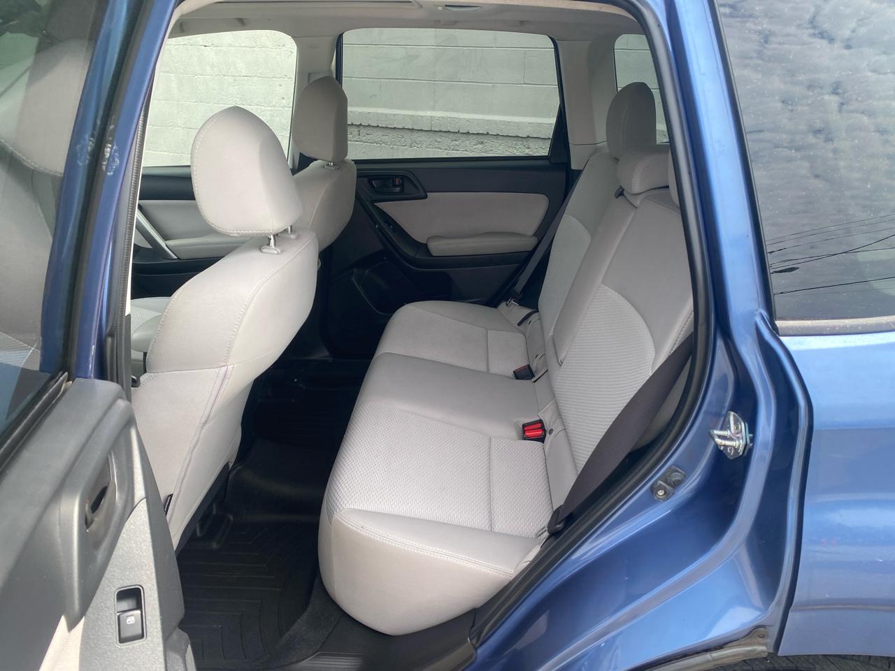 Subaru Forester 2.5i Premium PZEV CVT 2016