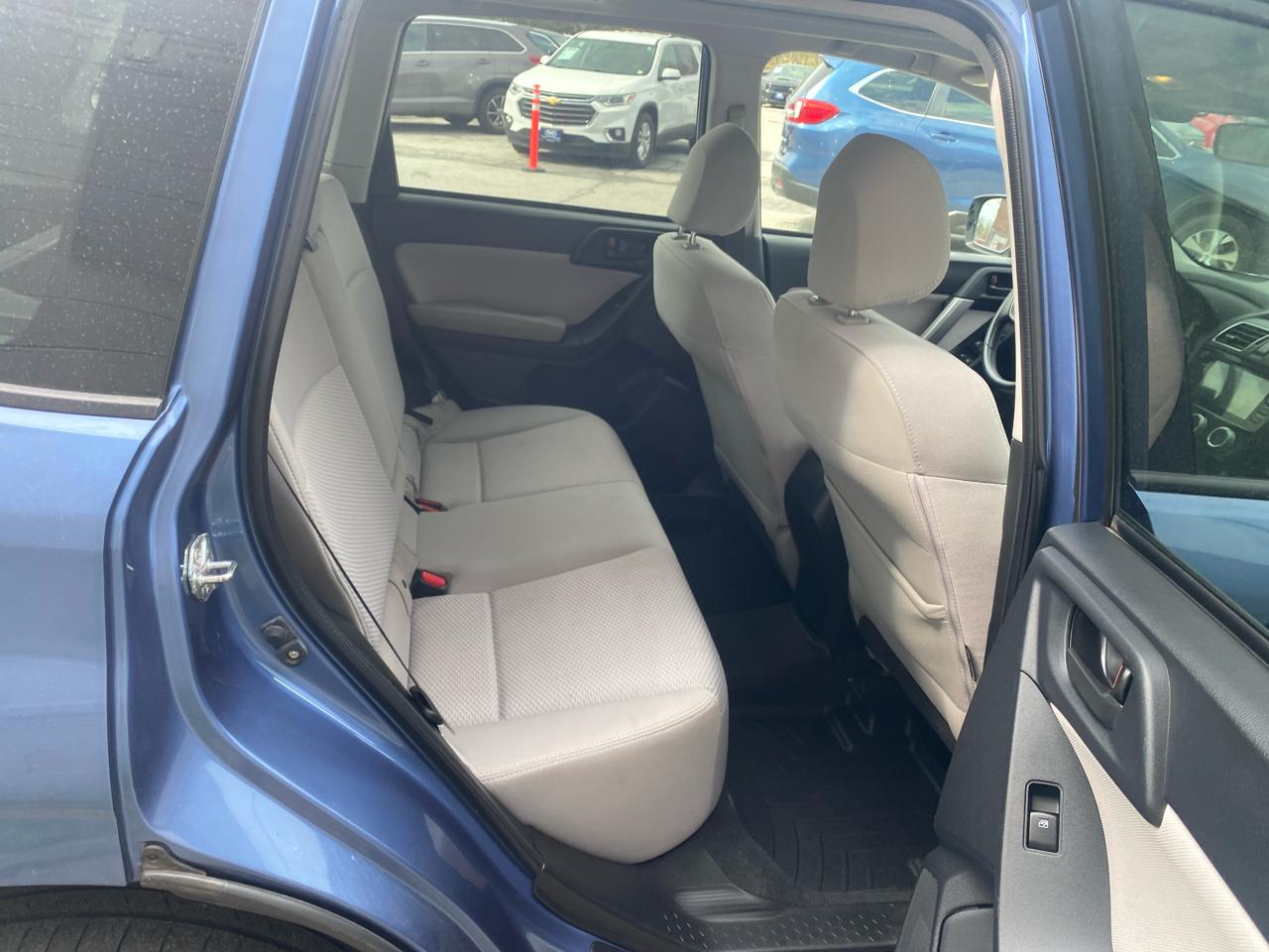 Subaru Forester 2.5i Premium PZEV CVT 2016