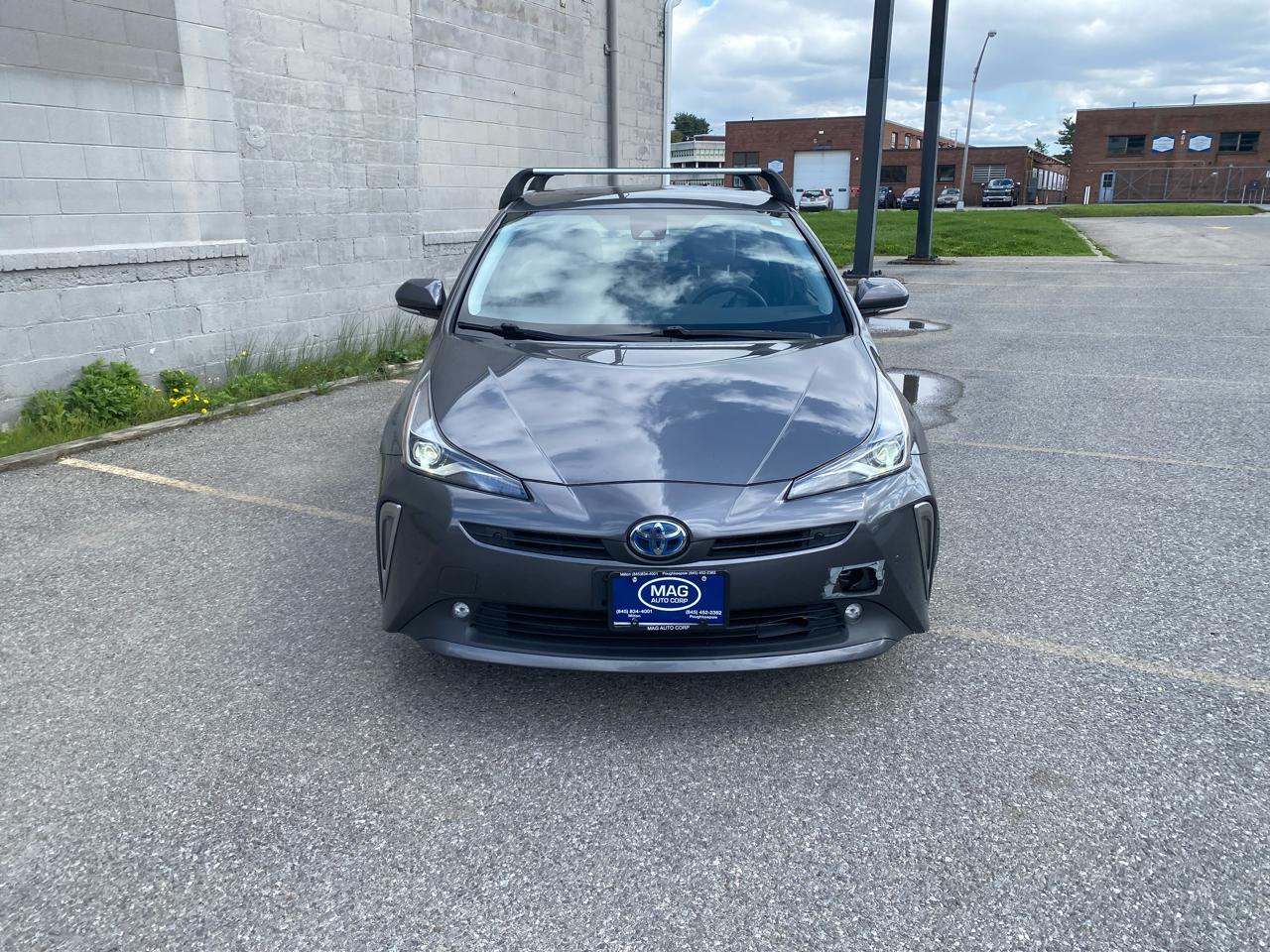 Toyota Prius XLE AWD-e 2019