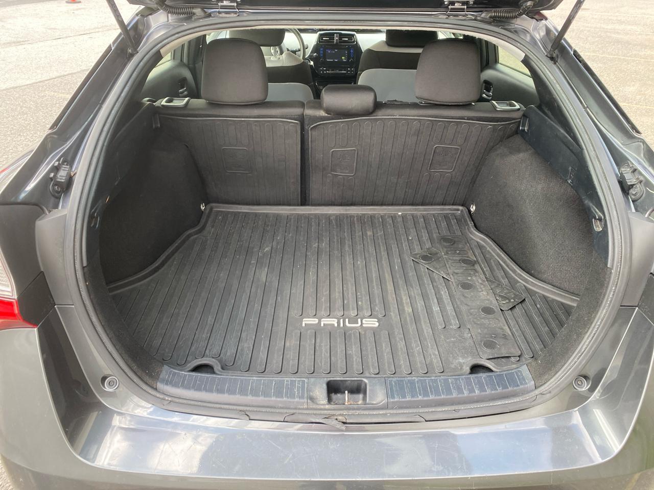 Toyota Prius XLE AWD-e 2019