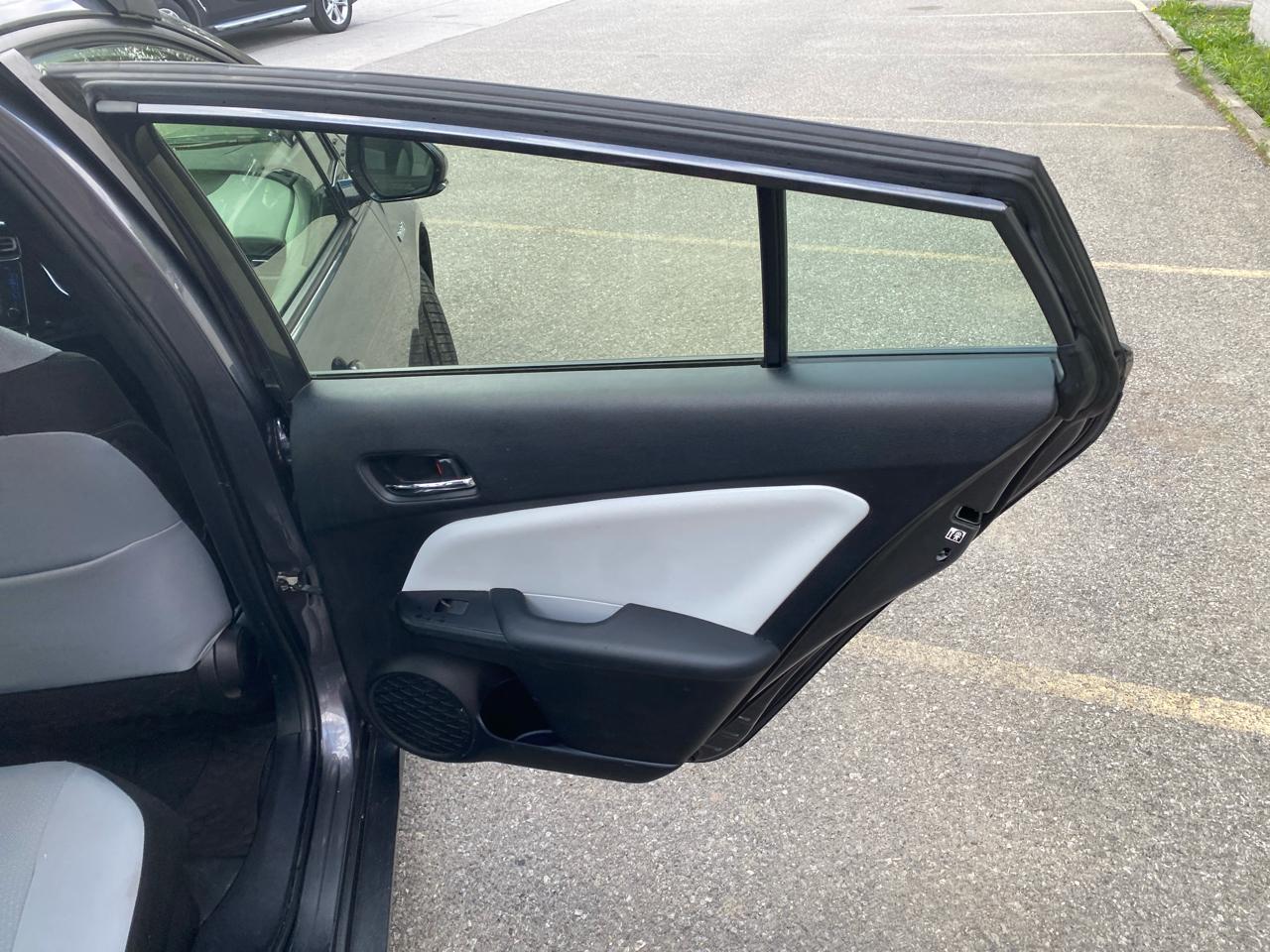 Toyota Prius XLE AWD-e 2019