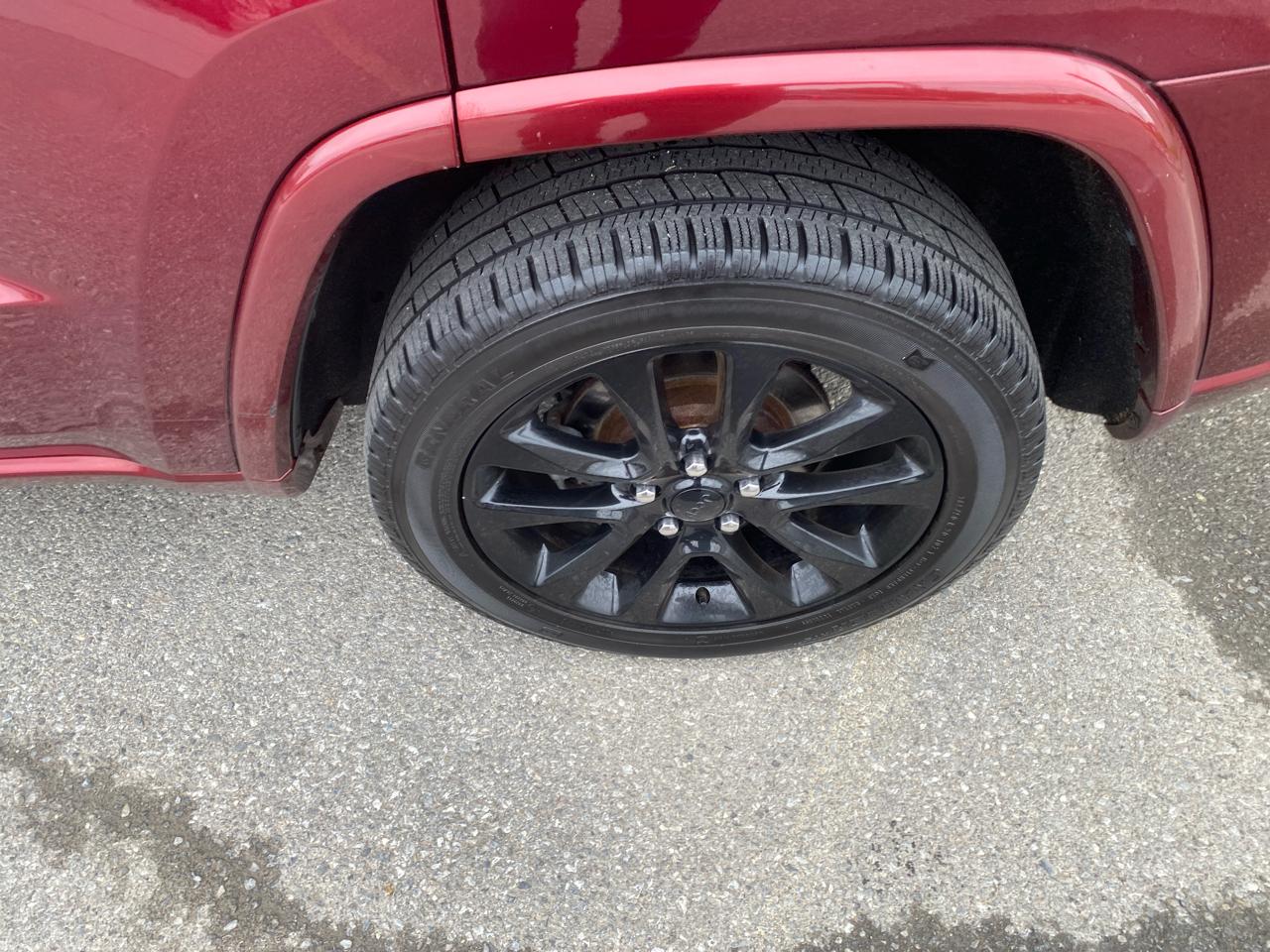 Jeep Grand Cherokee Laredo 4WD 2018