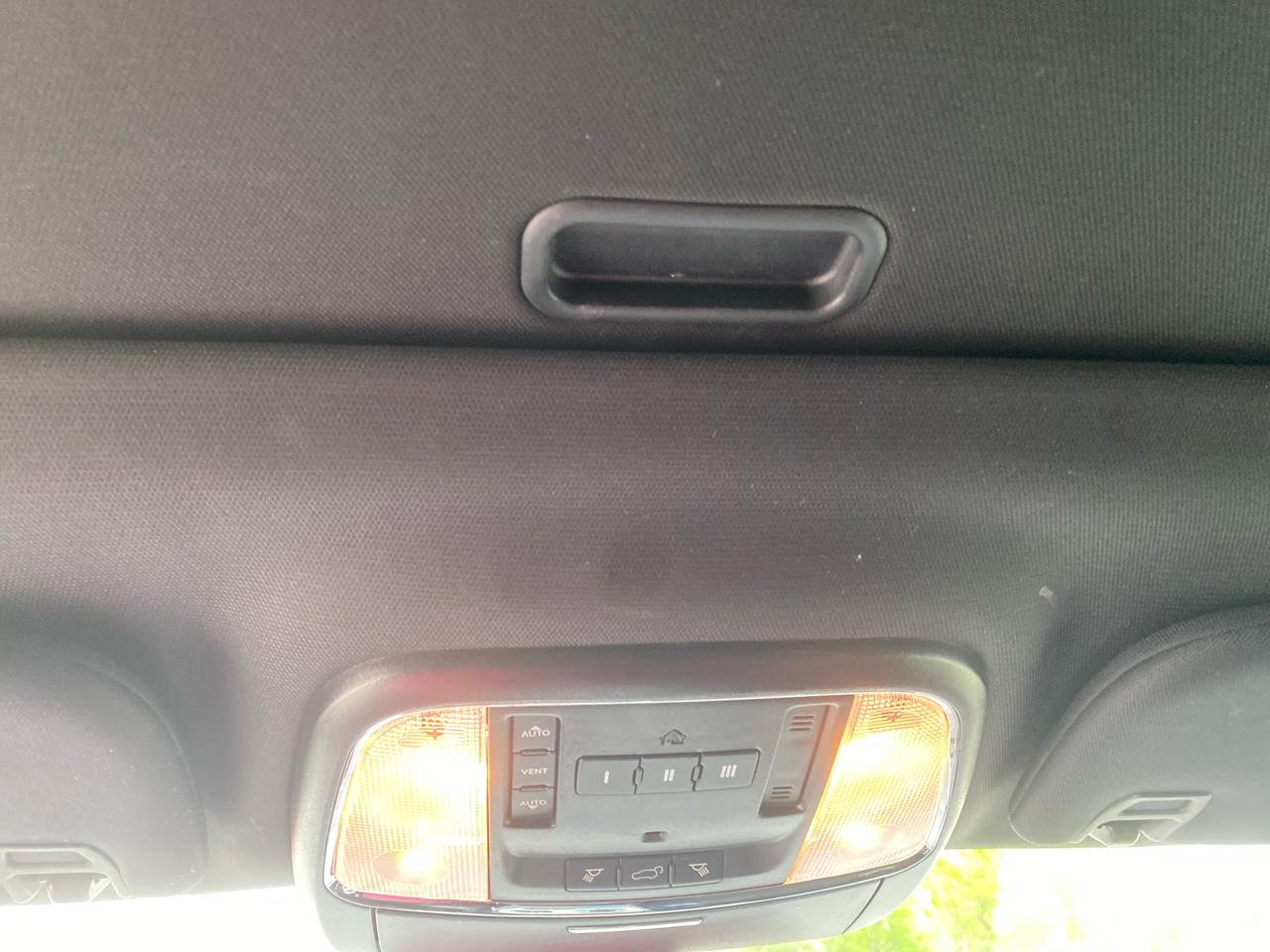 Jeep Grand Cherokee Laredo 4WD 2018