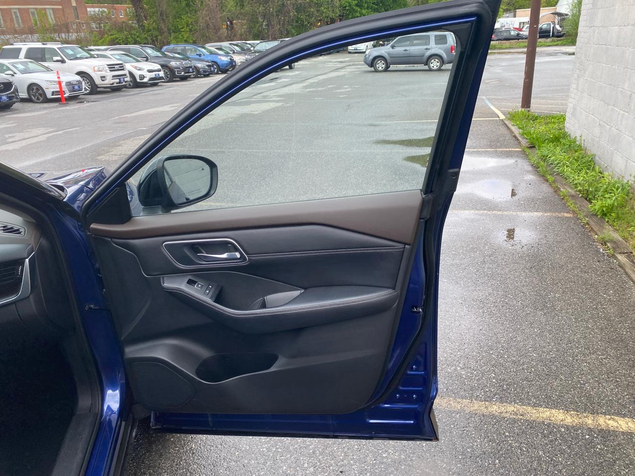 Nissan Rogue Platinum AWD 2021