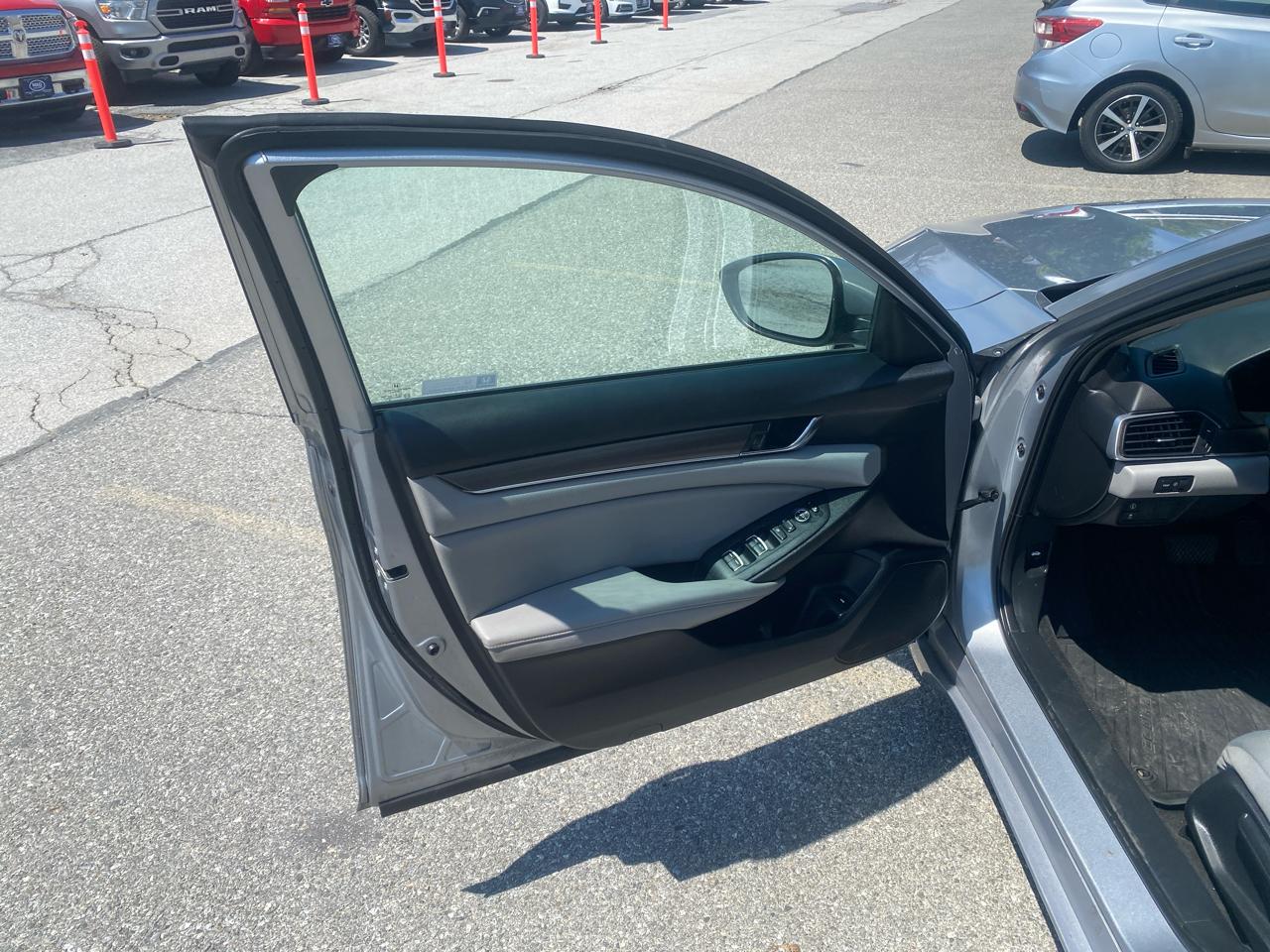 Honda Accord LX CVT 2018