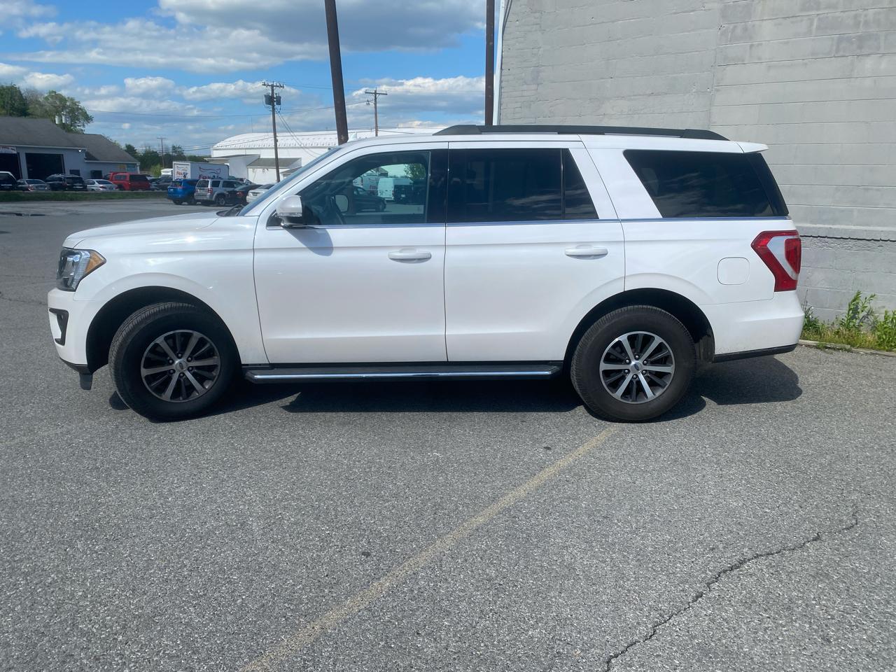 Ford Expedition XLT 4WD 2019