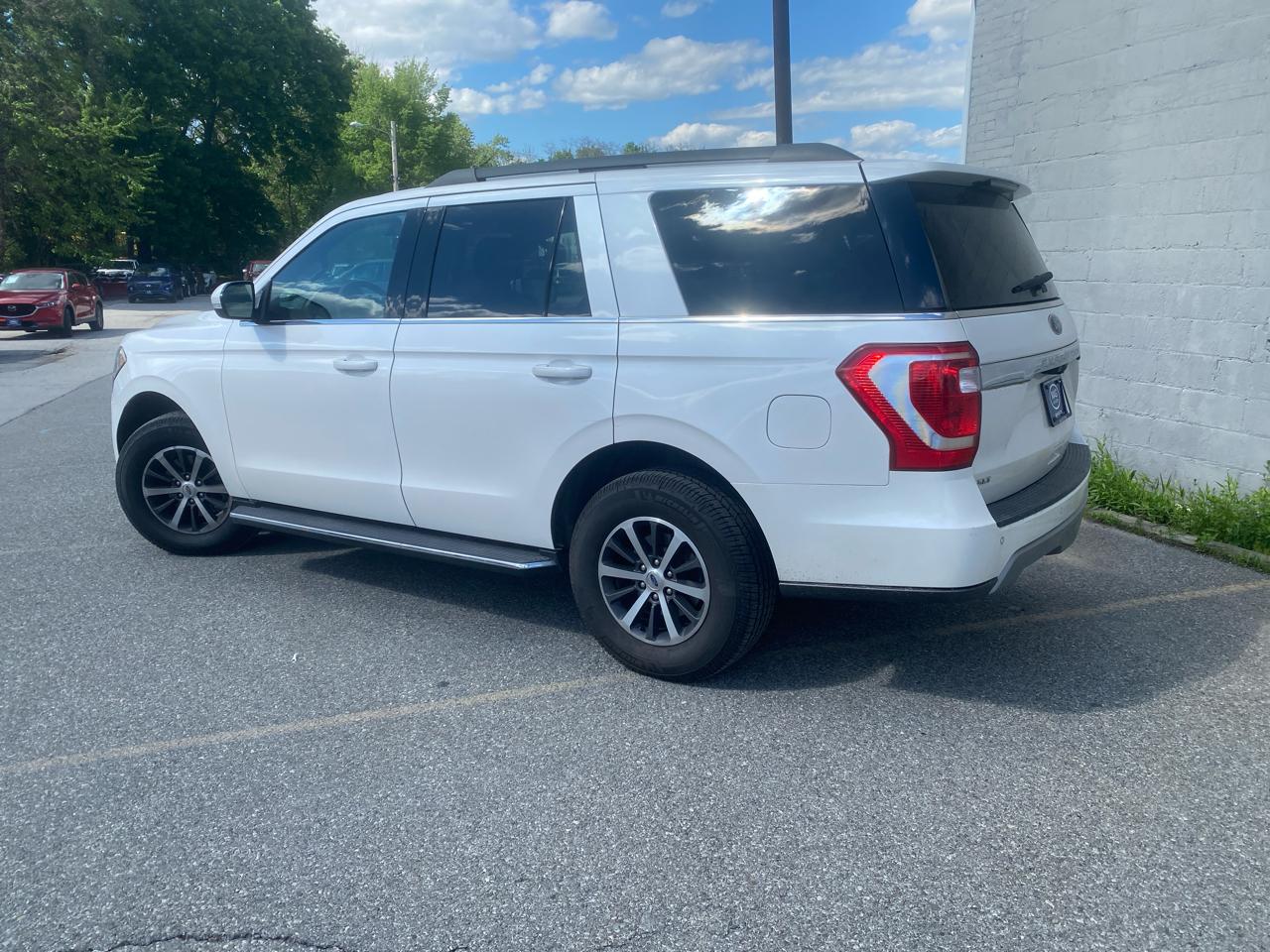Ford Expedition XLT 4WD 2019