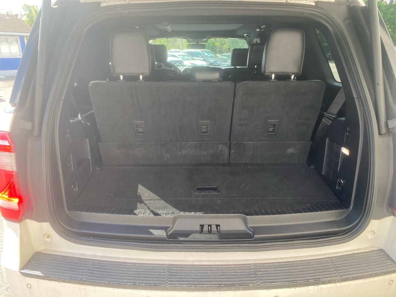 Ford Expedition XLT 4WD 2019