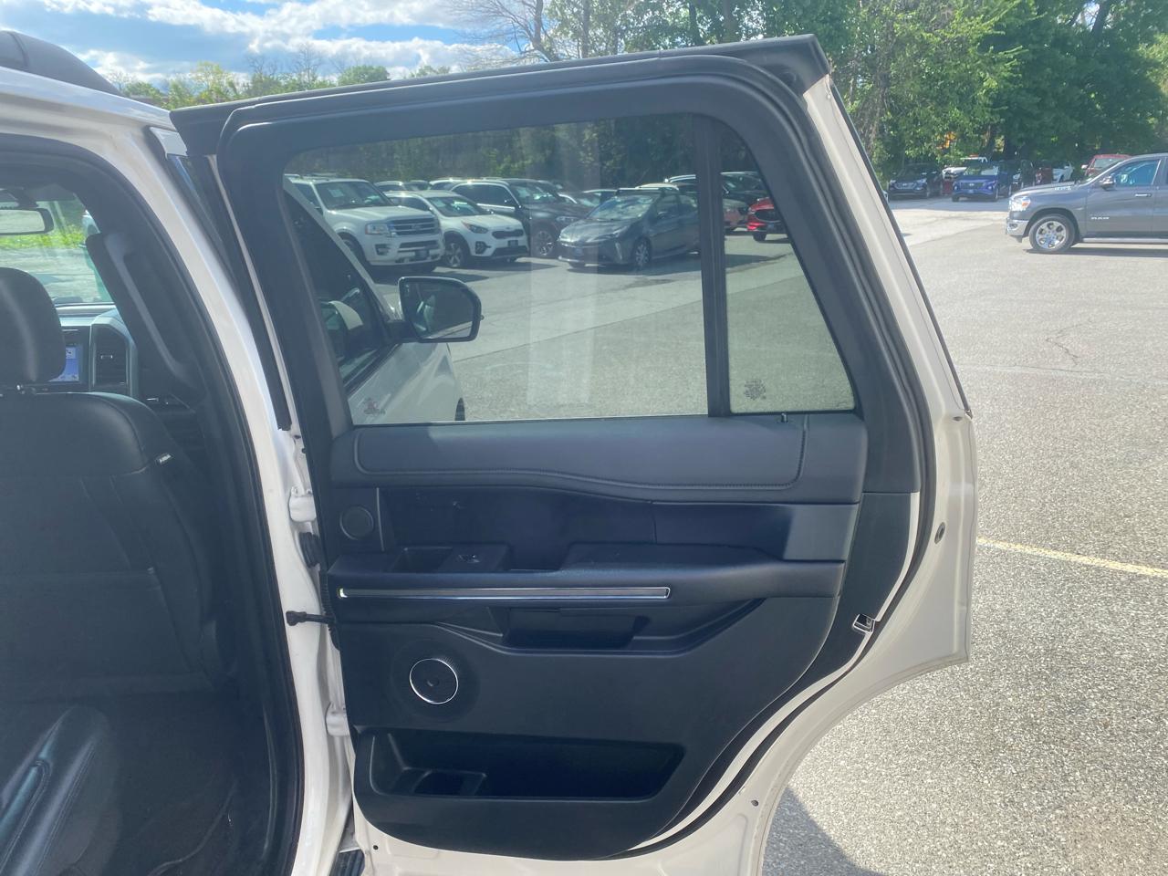 Ford Expedition XLT 4WD 2019