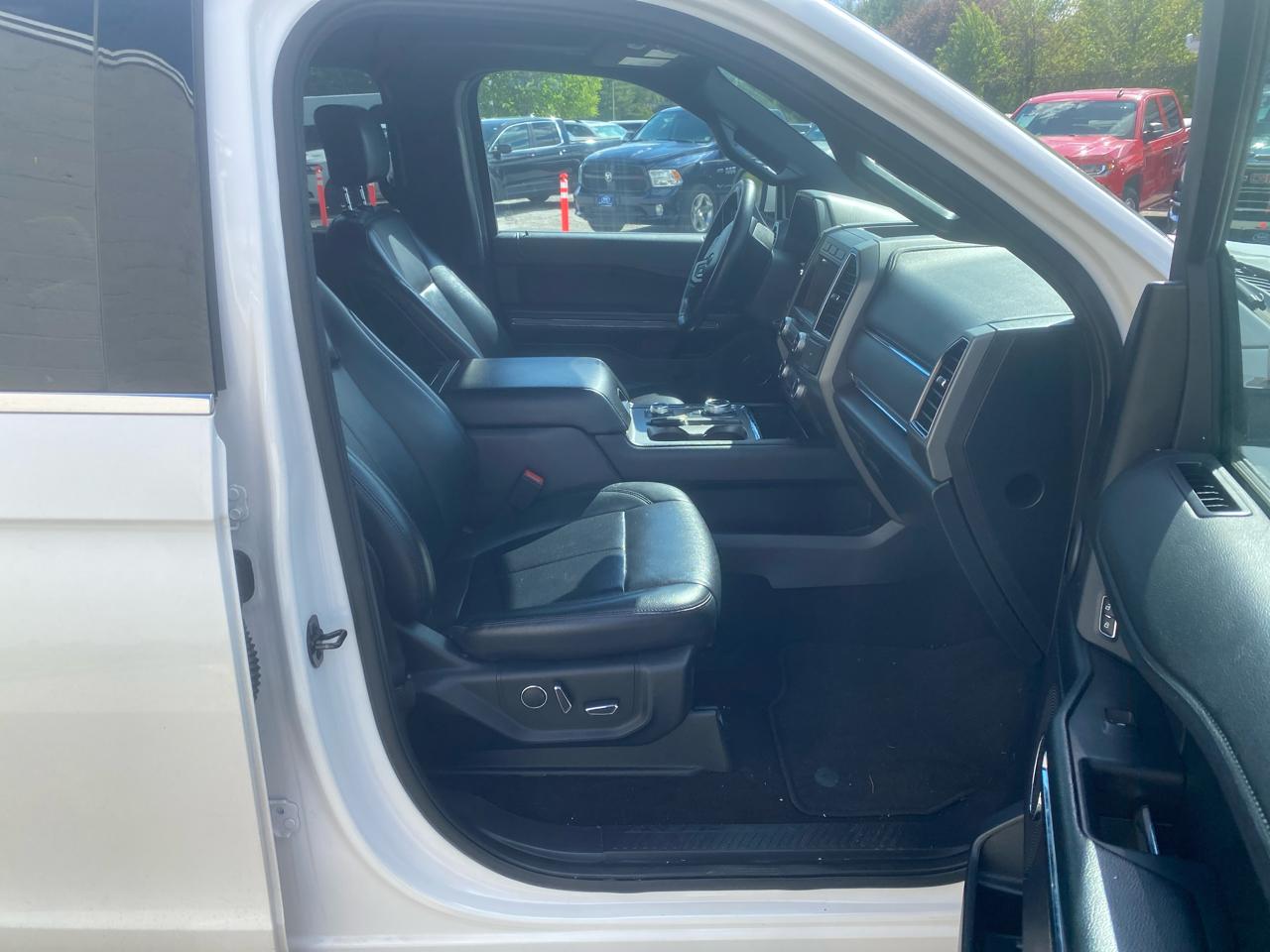 Ford Expedition XLT 4WD 2019