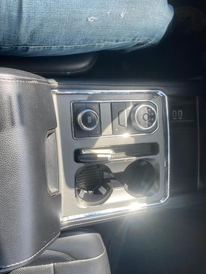 Ford Expedition XLT 4WD 2019