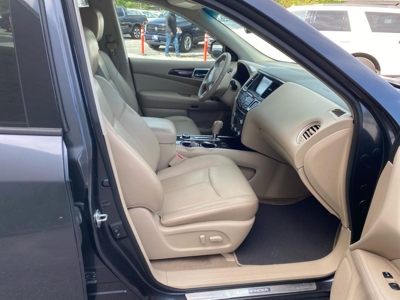 Nissan Pathfinder S 4WD 2014