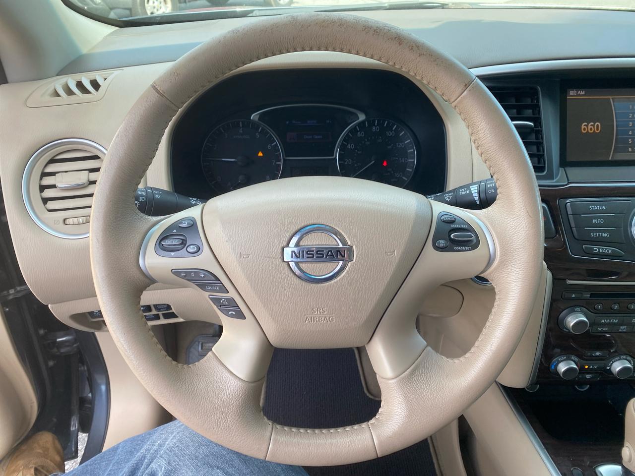 Nissan Pathfinder S 4WD 2014