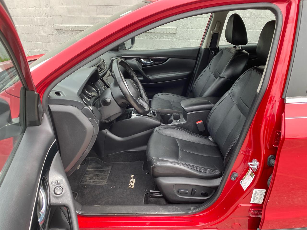 Nissan Rogue Sport S AWD 2017
