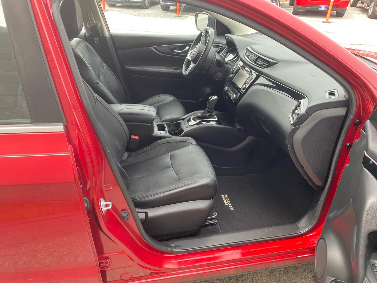 Nissan Rogue Sport S AWD 2017