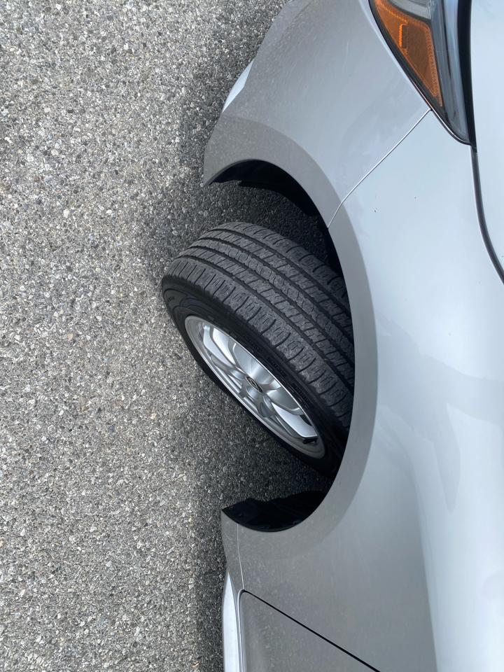 Toyota Corolla LE Hybrid 2022