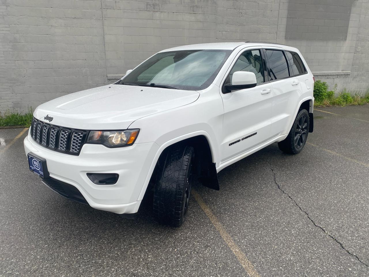 Jeep Grand Cherokee Laredo 4WD 2018