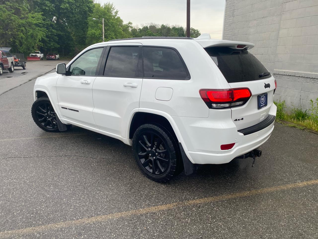 Jeep Grand Cherokee Laredo 4WD 2018